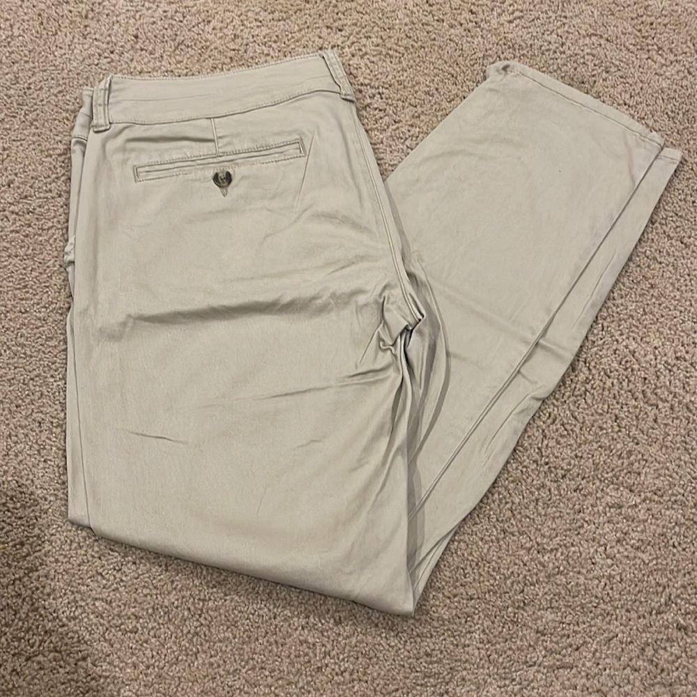 American Eagle khaki pants